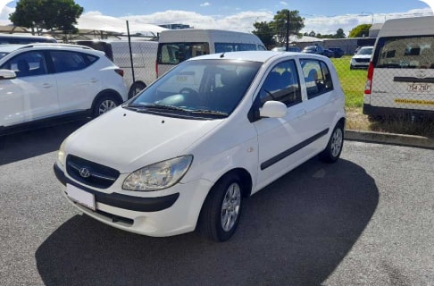 car-img